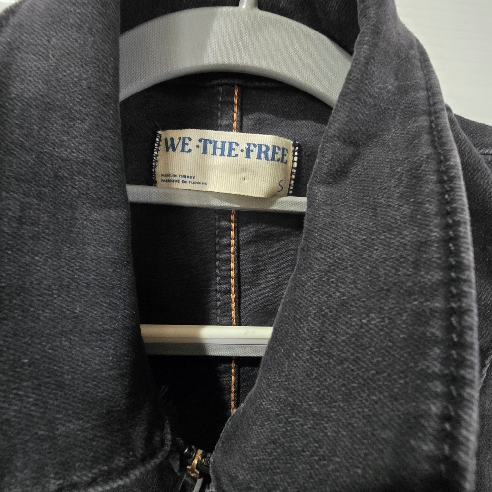 Free People SOLD OUT We The Free Jayde Flare Jumpsuit Black Mamba Denim S - Picture 3 of 13